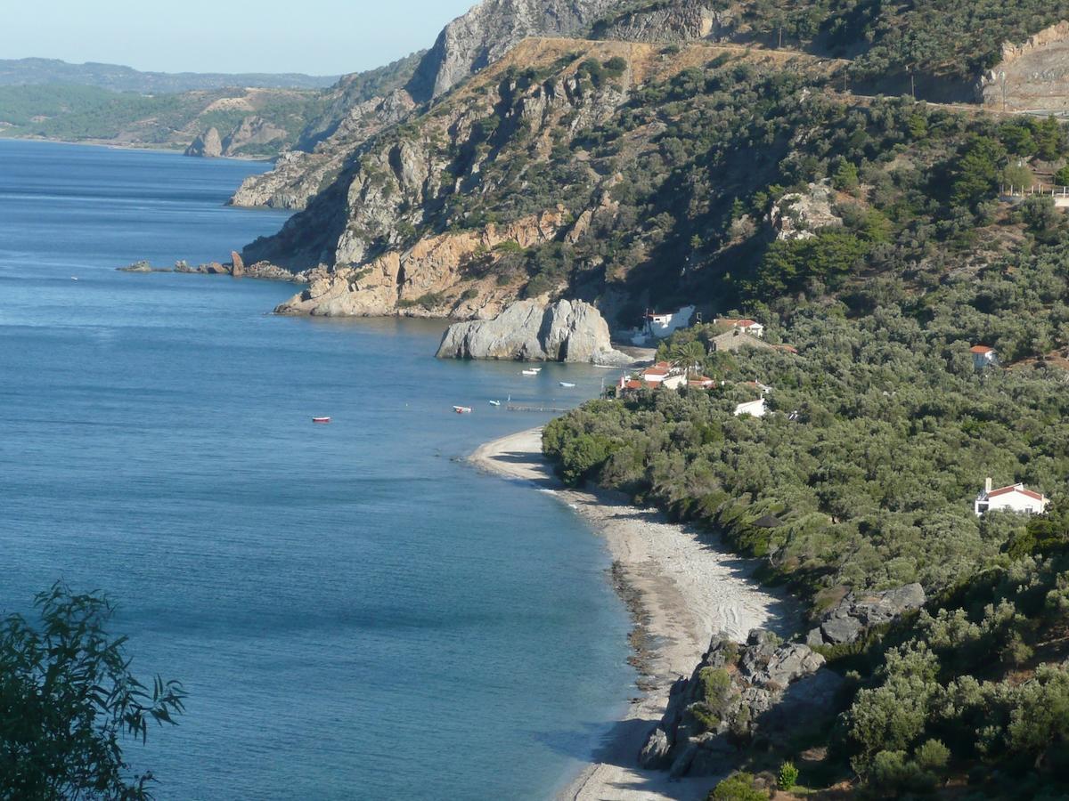 Melinda Holiday House Plomari Zimmer foto